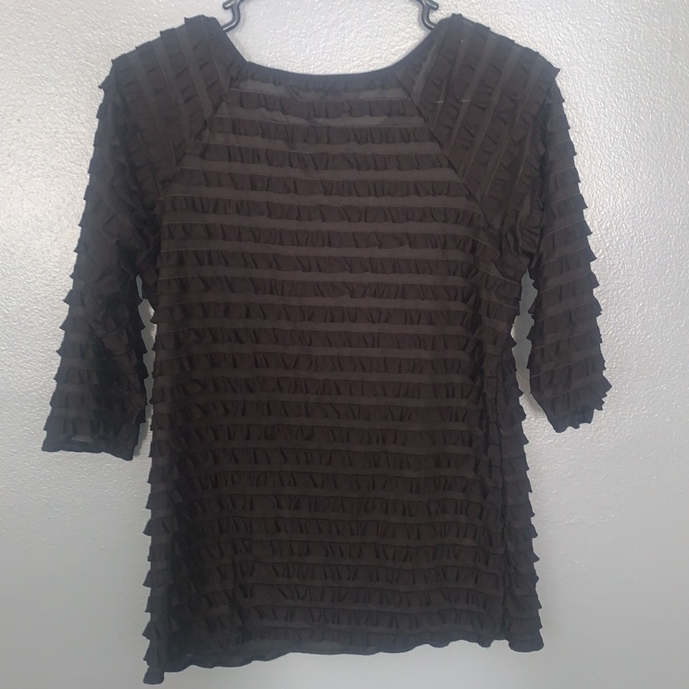 Investments brand ruffled black top - Picture 2 of 4